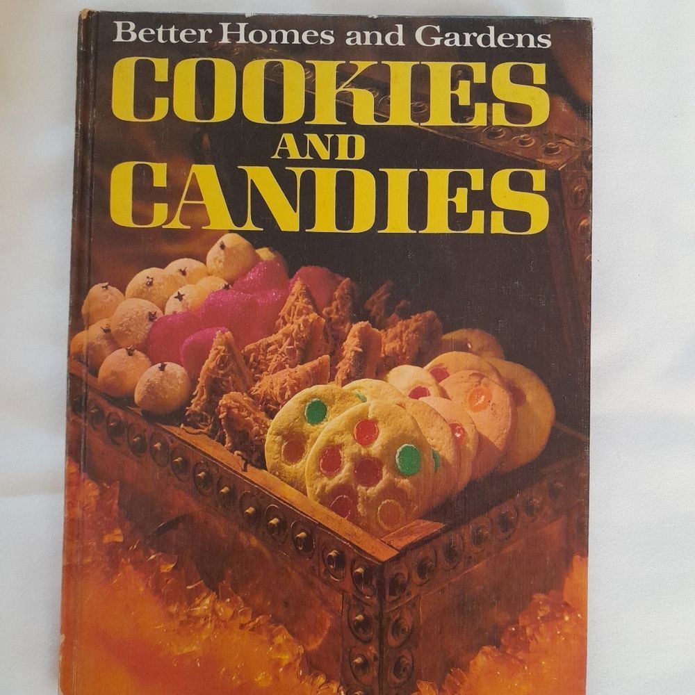 Better Homes and Garden cook book